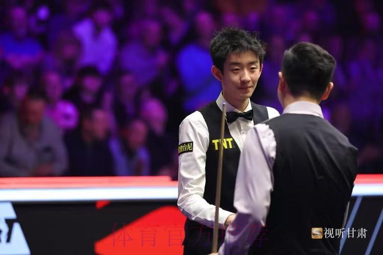 斯诺克大师赛：吴宜泽战胜肖国栋晋级四强